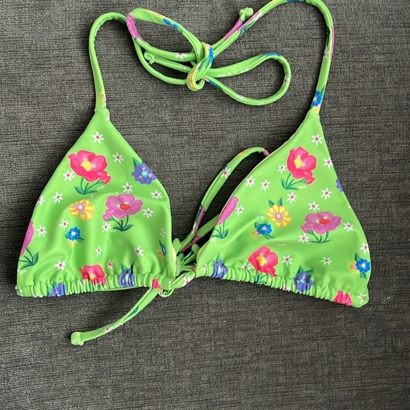 GUIZIO green floral bikini size medium - Picture 3 of 5